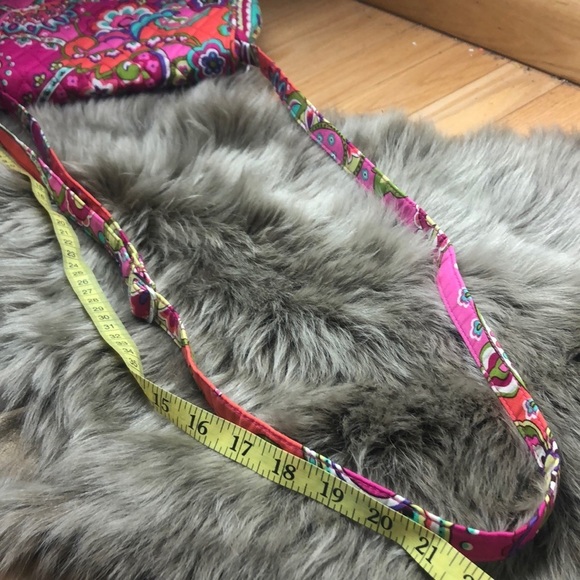 VERA BRADLEY PINK SWIRLS SMALL FLAP CROSSBODY*NWT* - Picture 7 of 7